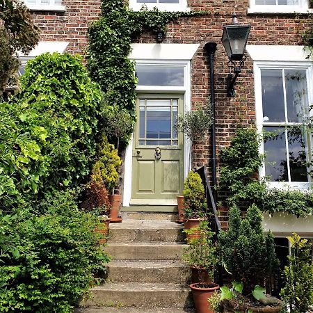 Saint Hilda'S House Bed and Breakfast Whitby Eksteriør billede